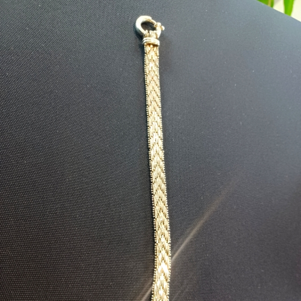 Bali style sliver bracelet 22.0 grams